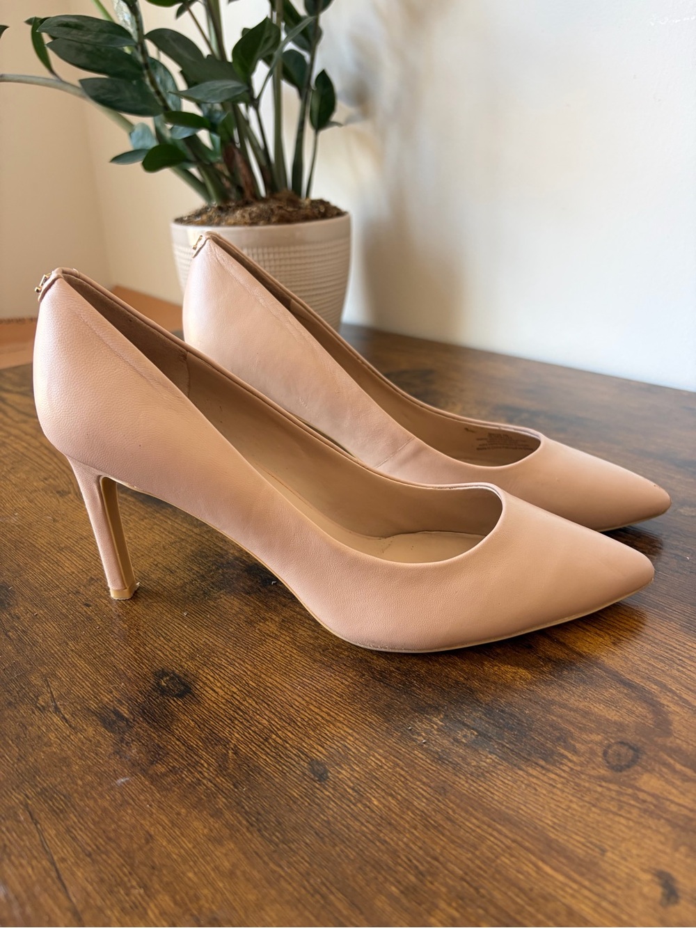 KARL LAGERFELD PARIS Royale Leather Stiletto Pumps Blush Nude Size 8
